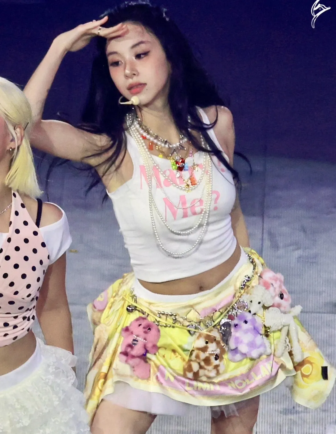 Behind-the-scenes cut of TWICE