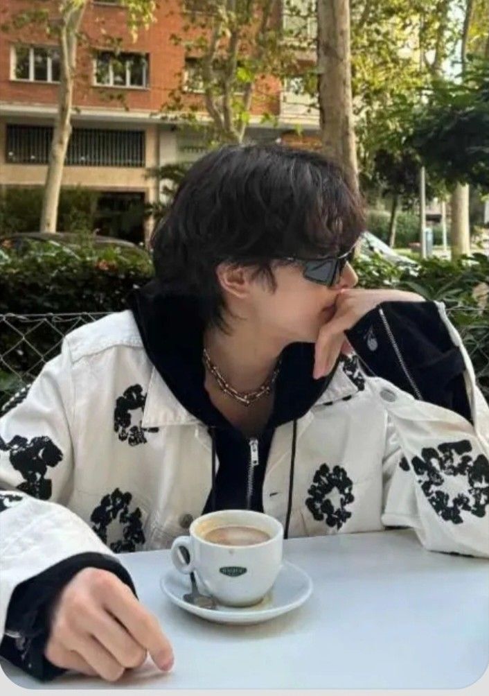 Latest photo of Jake (ENHYPEN)