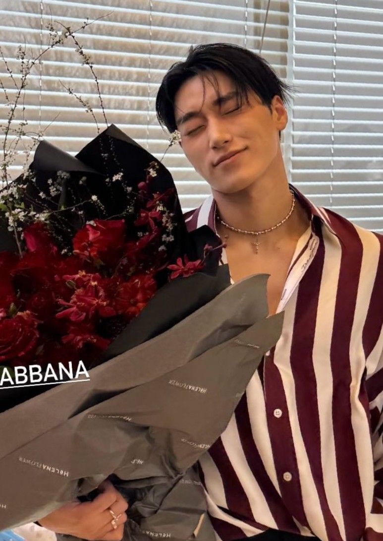 Recent activity shot of San (ATEEZ)