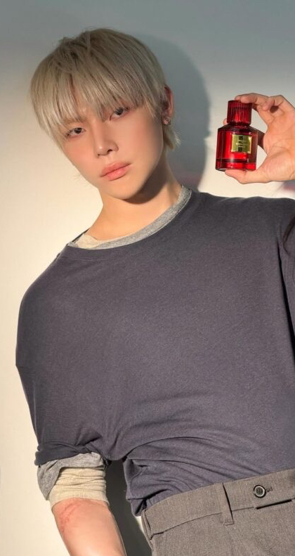 Latest photo of Nicholas (&TEAM)