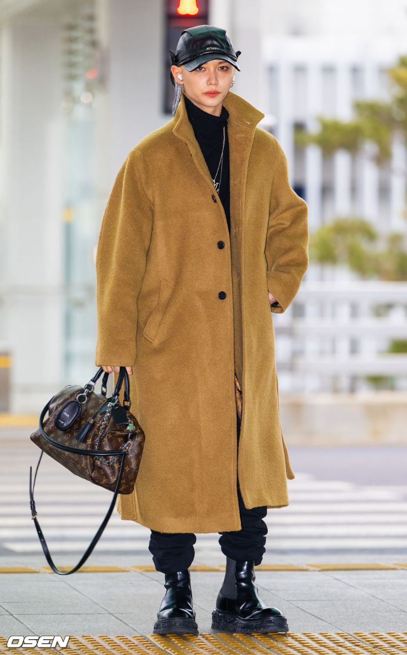 Behind-the-scenes cut of Stray Kids