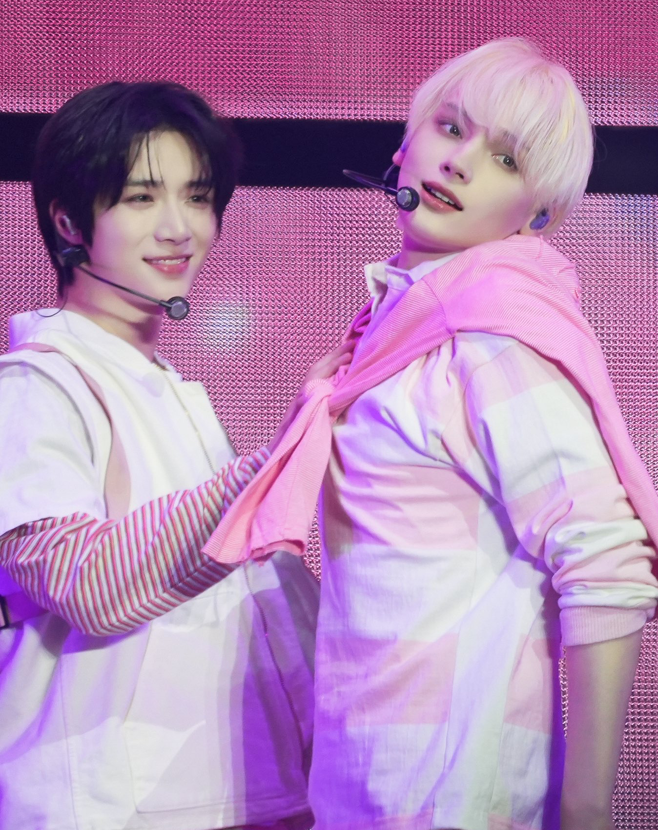 휴닝카이 (투모로우바이투게더)의 비하인드 컷