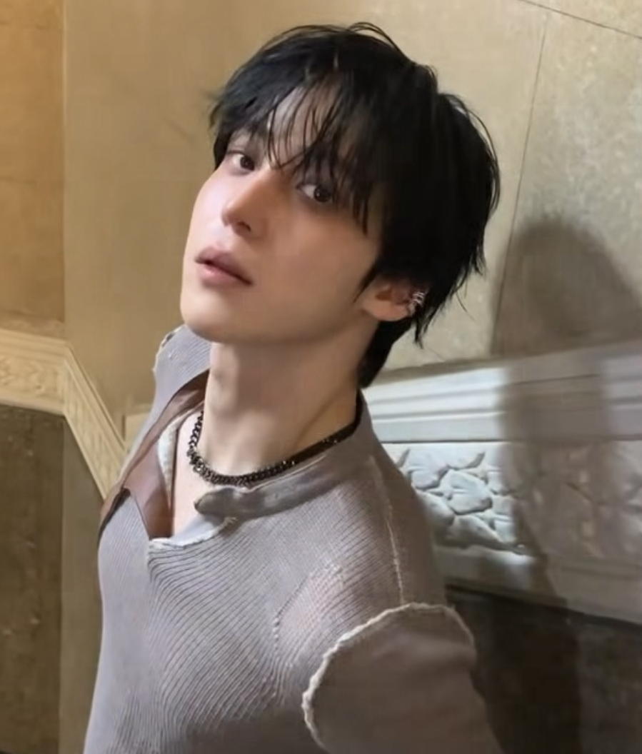 Latest photo of Yunho (ATEEZ)