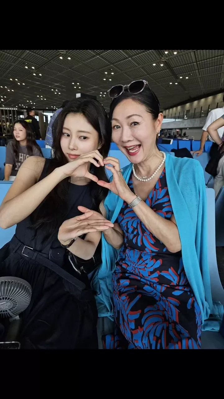 Fan-made special wallpaper for カン・ヘウォン