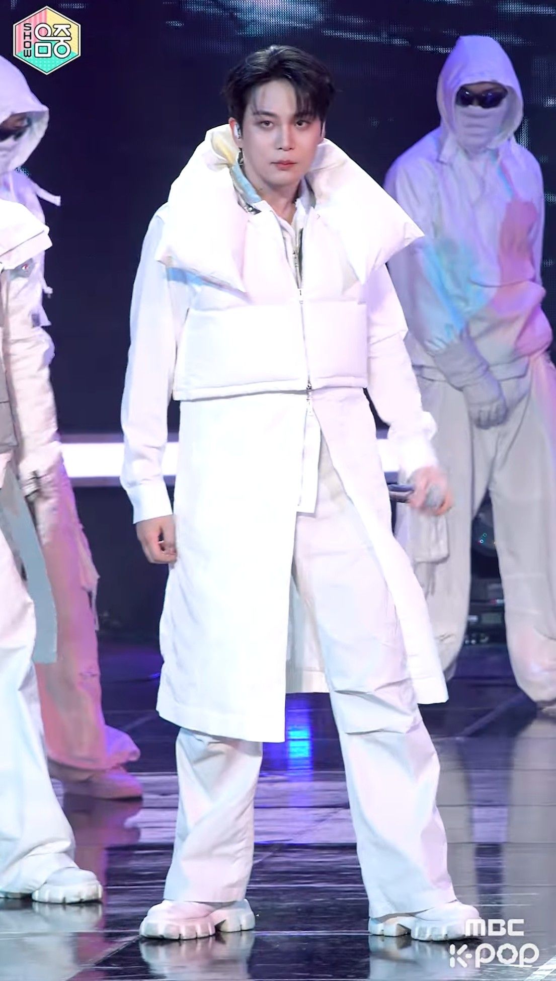 Fandom-recommended wallpaper image of Jongho (ATEEZ)