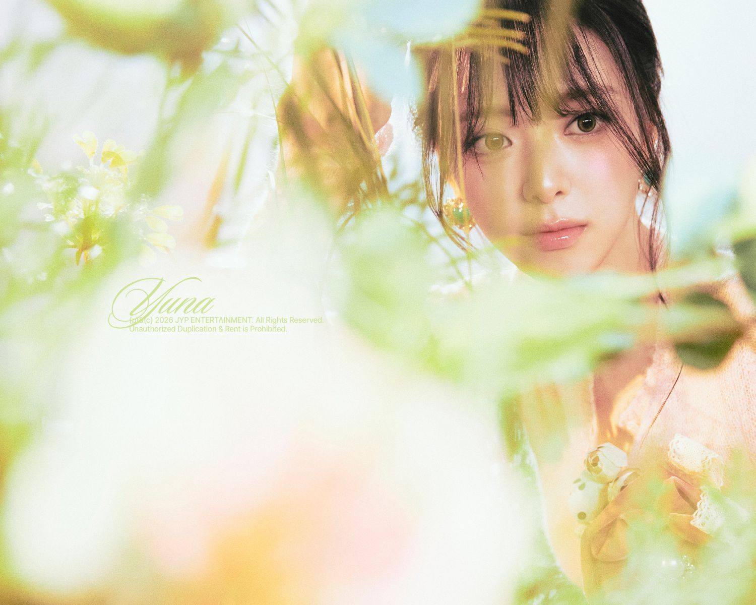 Recent activity shot of Yuna (ITZY)