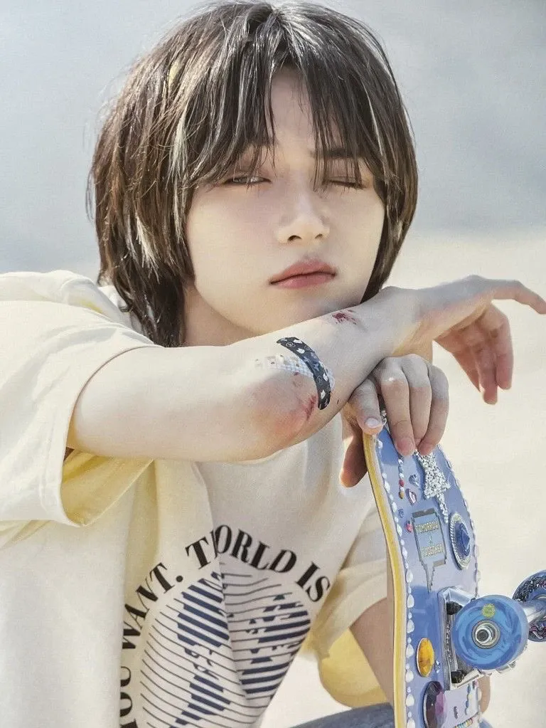 Recent activity shot of Beomgyu (TOMORROW X TOGETHER)