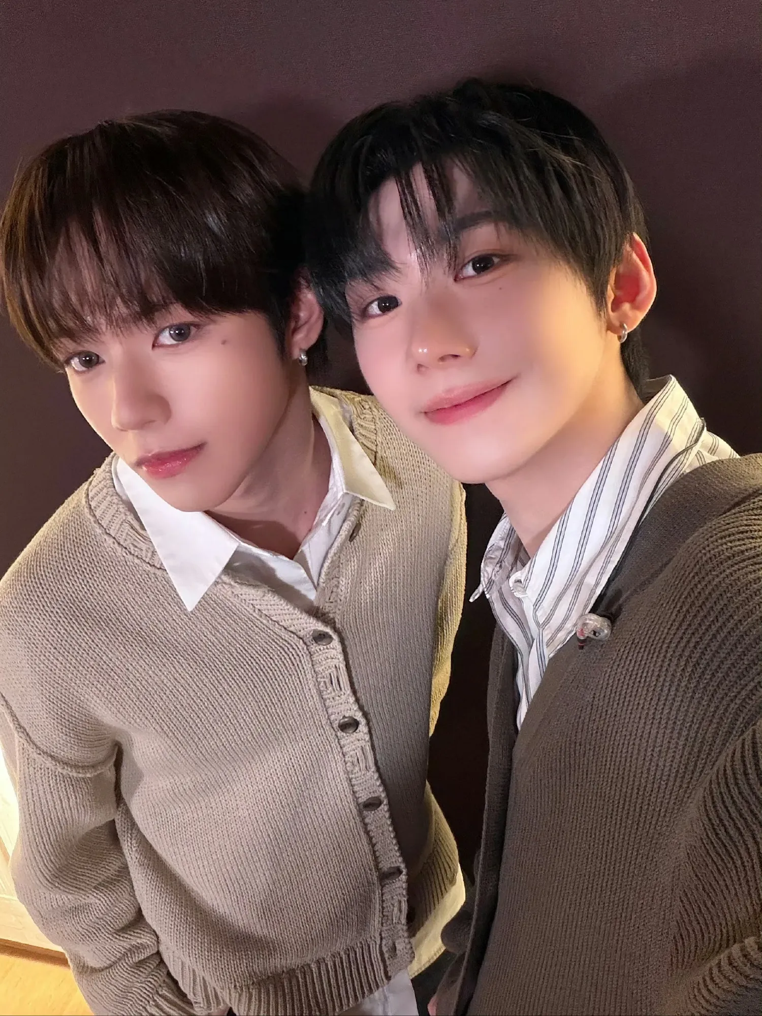 パク・ハン (AHOF)の舞台裏ショット