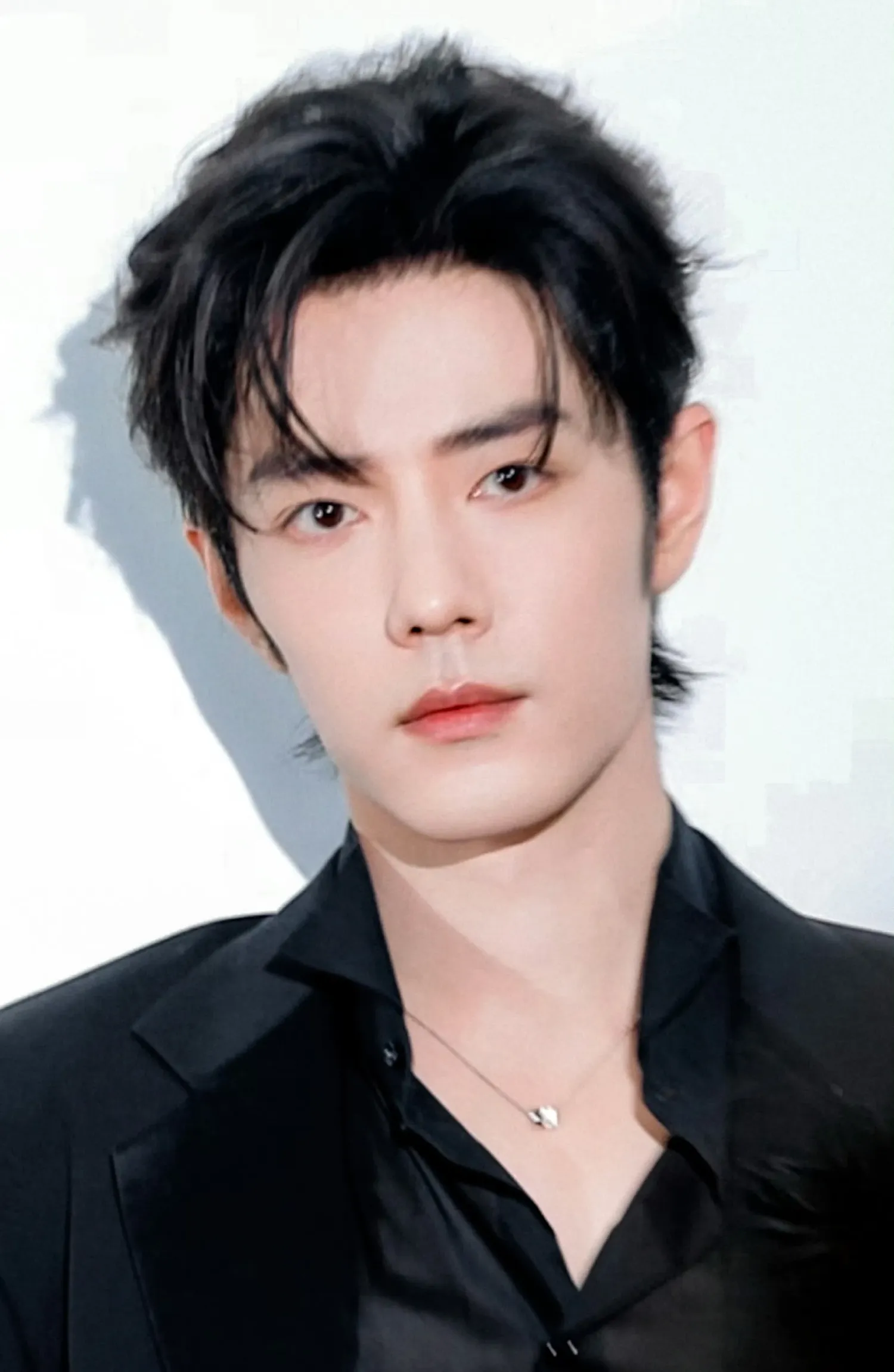 Behind-the-scenes cut of Xiao Zhan