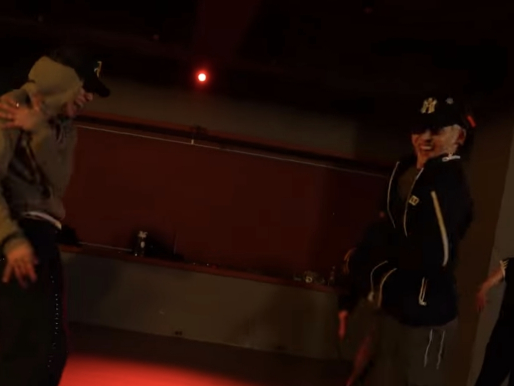 A moment captured by Yumeki's fan