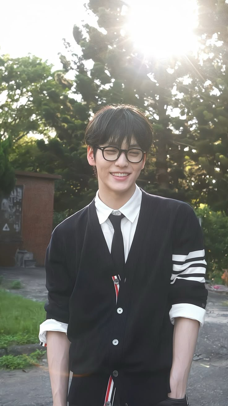 Today's most popular wallpaper in the Soobin (TOMORROW X TOGETHER) community