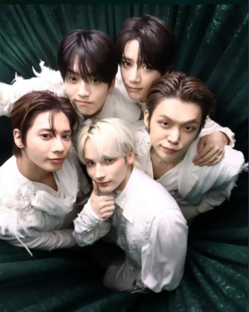 TOMORROW X TOGETHERの最新写真