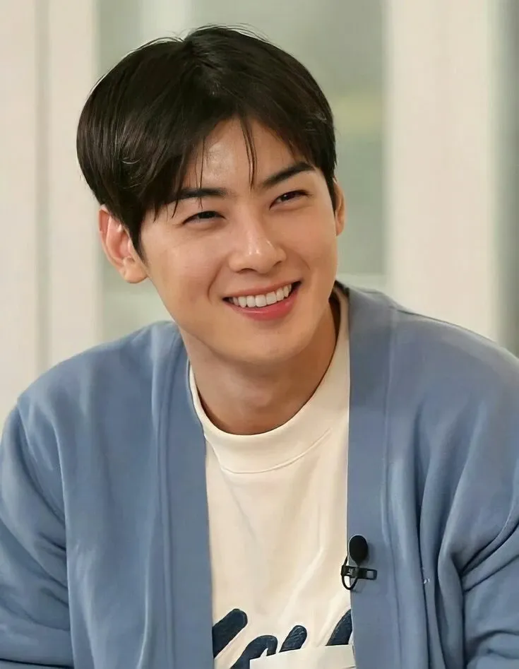 Hot post catching attention from 문빈 (아스트로)'s fandom