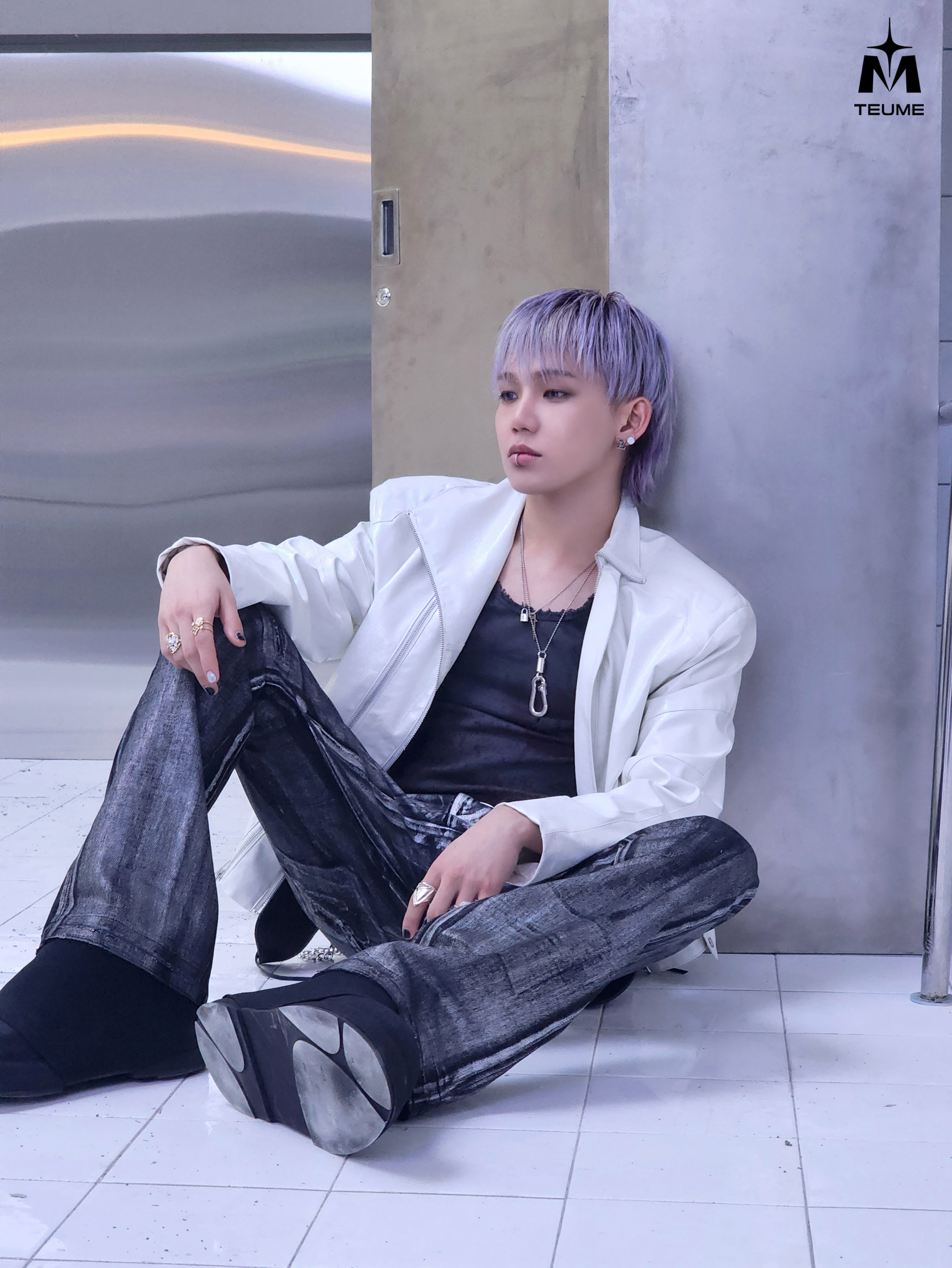 Behind-the-scenes cut of Choi Hyunsuk (TREASURE)