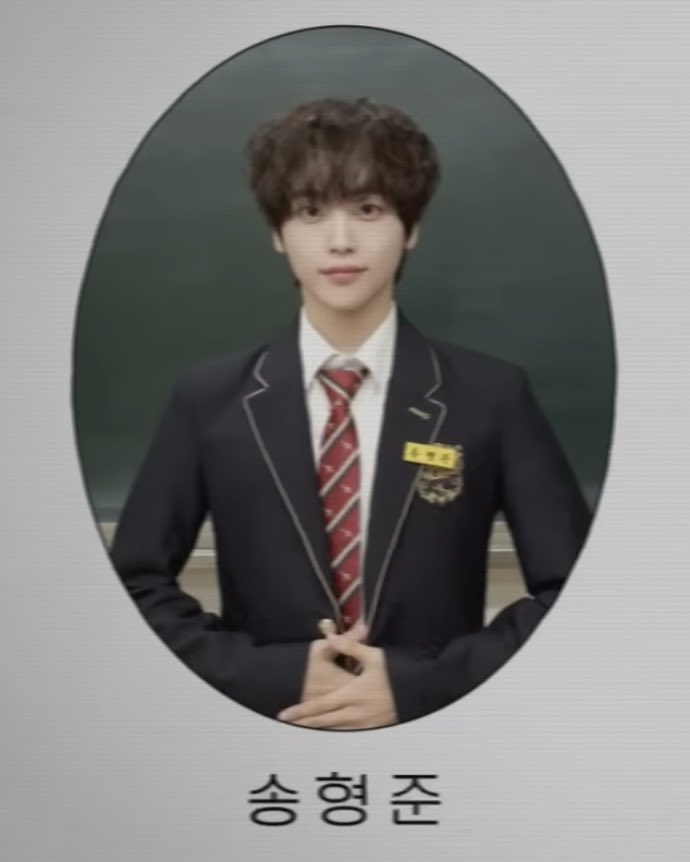 Latest photo of Hyeongjun (CRAVITY)