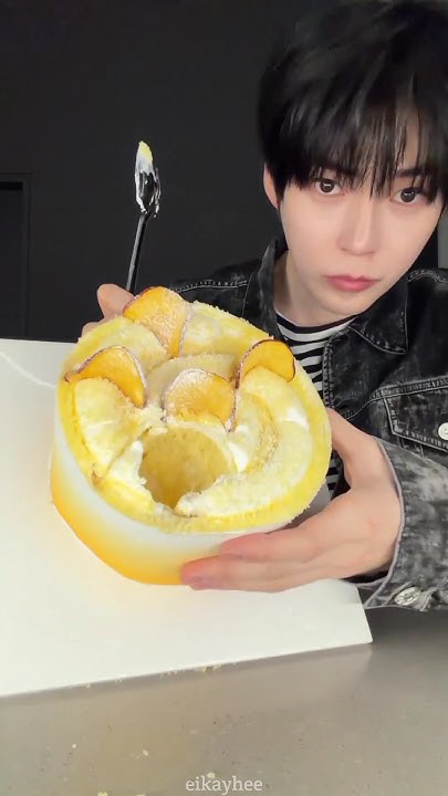 A heartfelt wallpaper shared by Sung Hanbin (ZEROBASEONE)'s fans