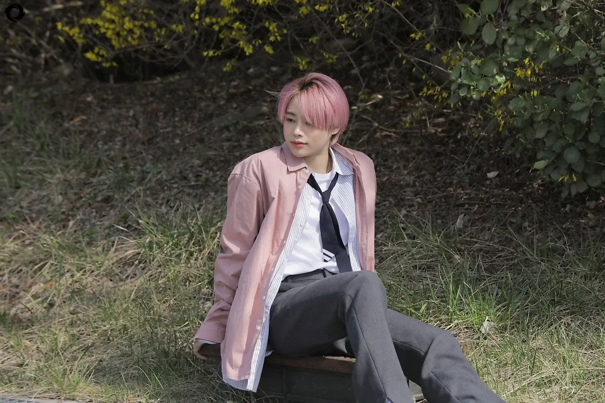 Behind-the-scenes cut of Hanbin (TEMPEST)