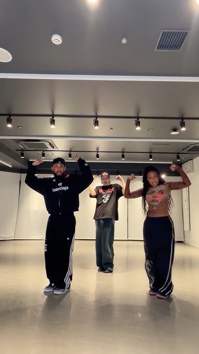 A moment captured by K (&TEAM)'s fan