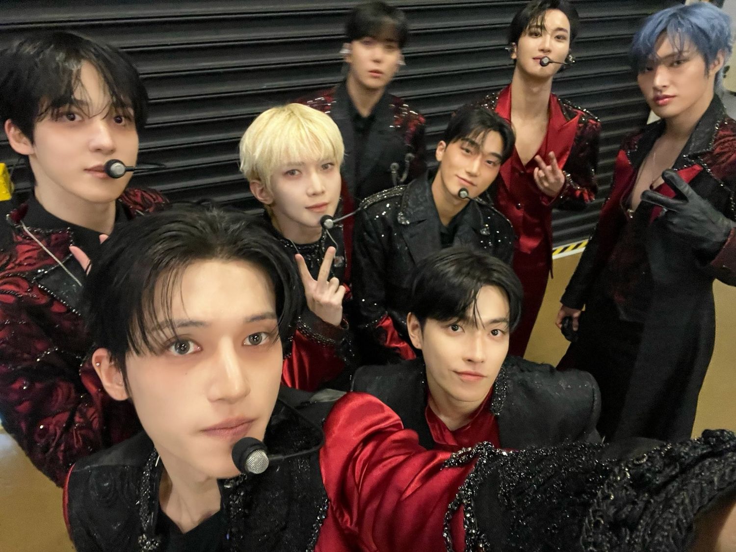 에이티즈의 비하인드 컷