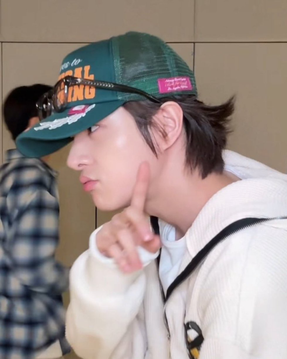 Behind-the-scenes cut of Jake (ENHYPEN)