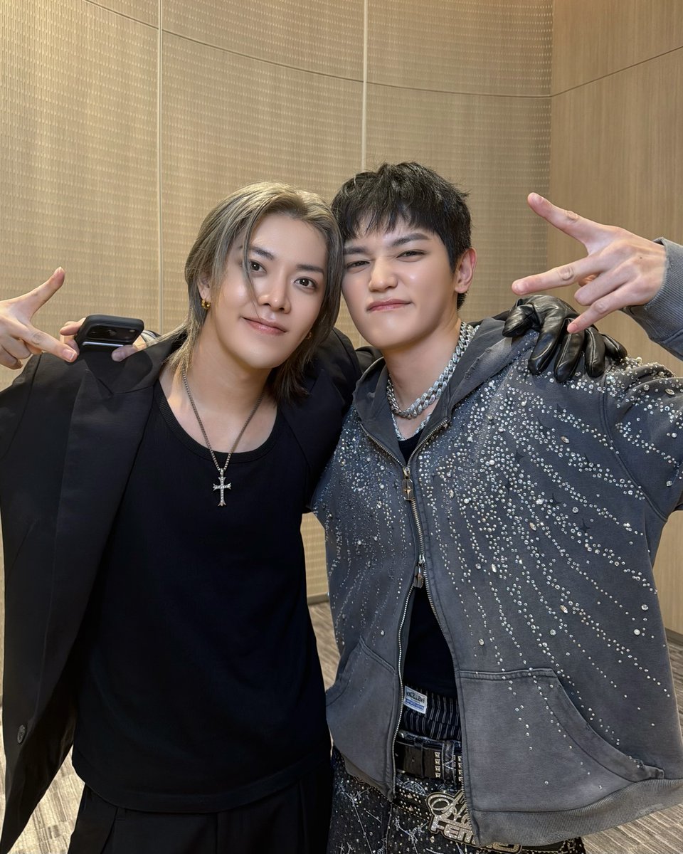 Behind-the-scenes cut of NCT