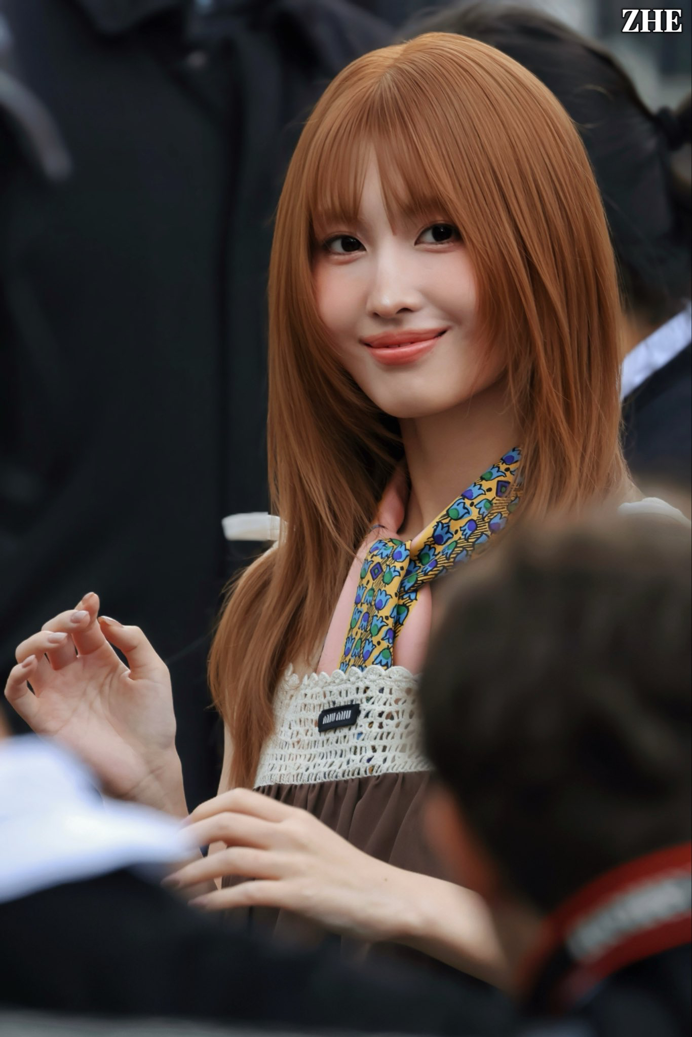 모모 (TWICE)의 비하인드 컷