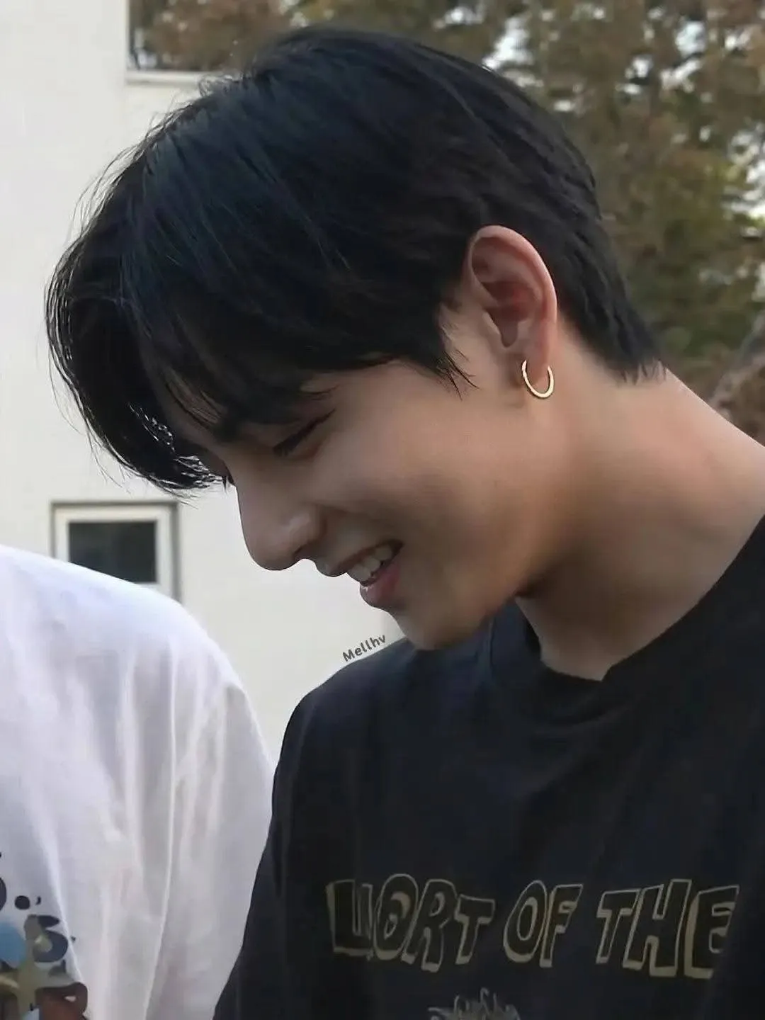 뷔 (방탄소년단) 최근 활동샷