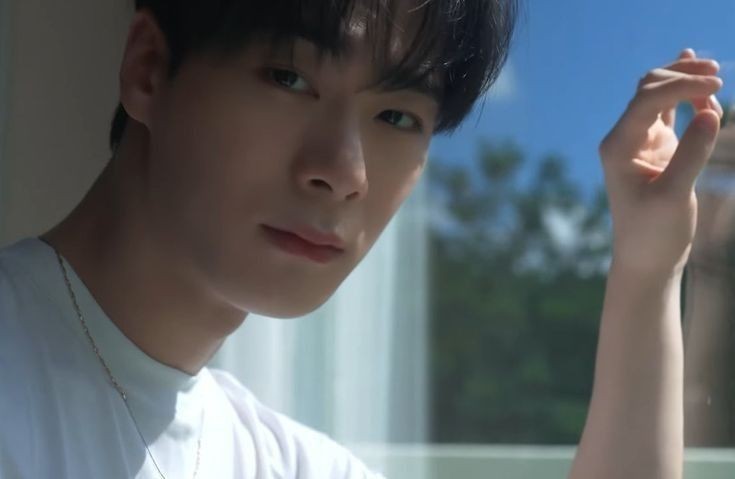 A moment captured by Moonbin (ASTRO)'s fan