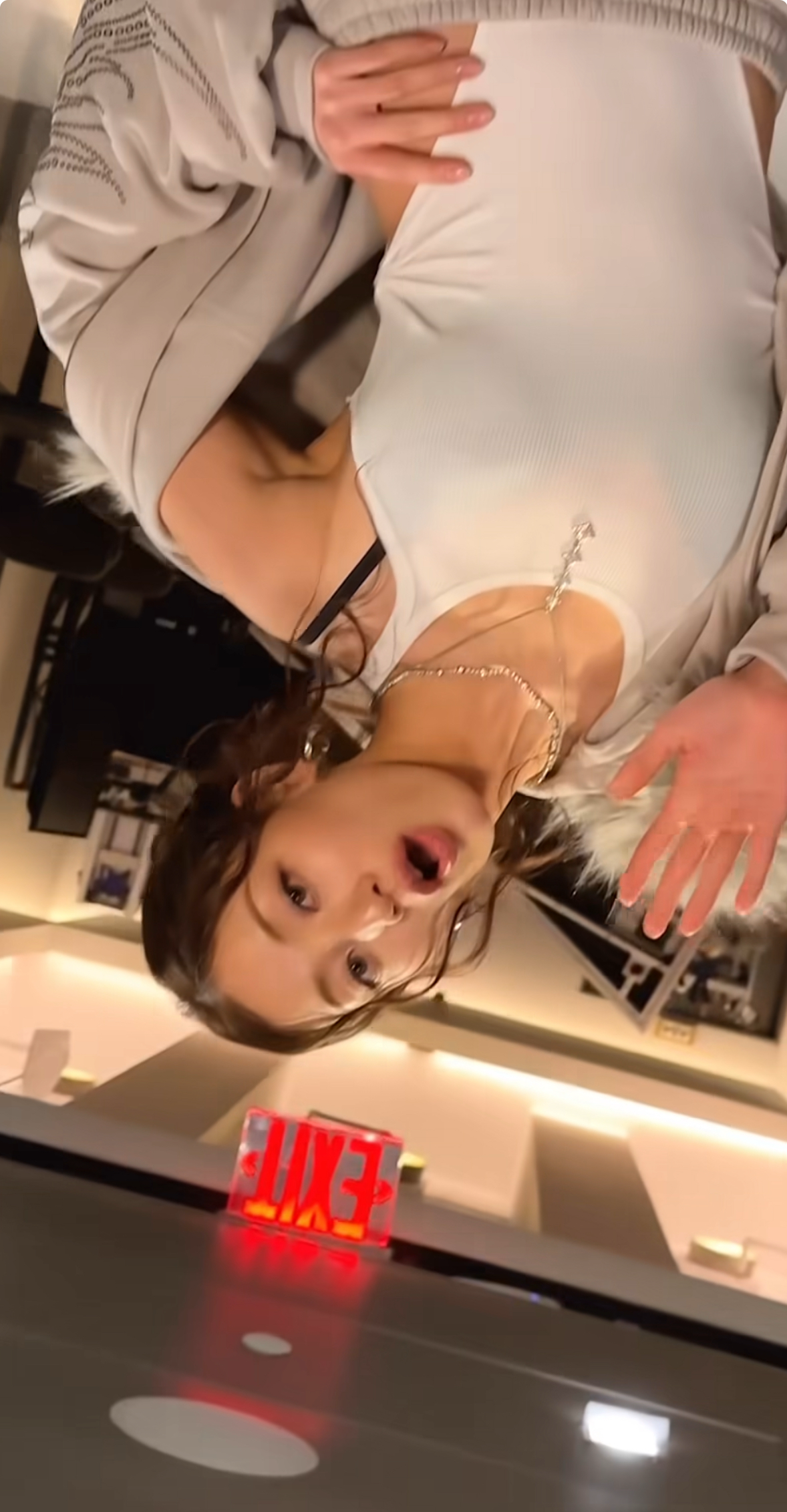 志效 (TWICE)的最新照片