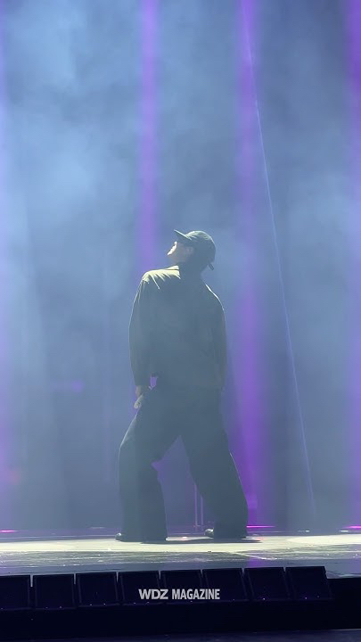 Fan-made special wallpaper for WOODZ