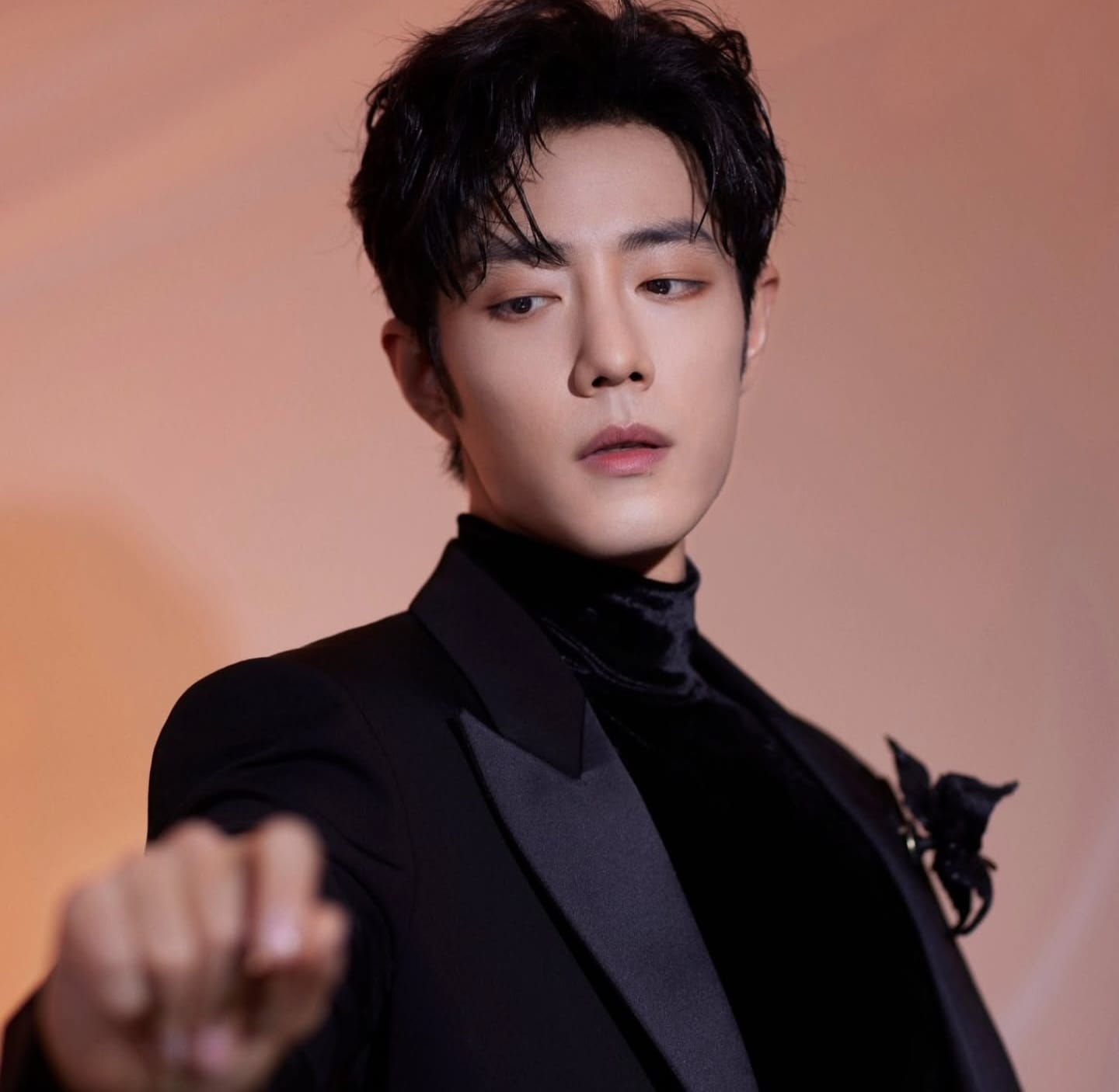 Behind-the-scenes cut of Xiao Zhan