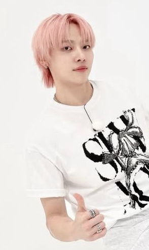 A moment captured by Nicholas (&TEAM)'s fan