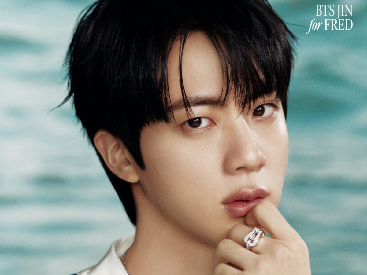 진 (방탄소년단)의 최신 사진