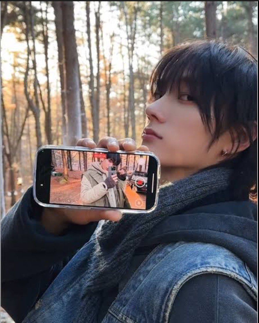 Behind-the-scenes cut of BOYNEXTDOOR