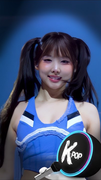 Momen yang diabadikan oleh penggemar Nayeon (TWICE)