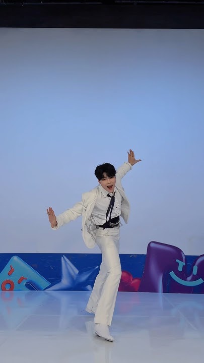 Latest photo of Park Gunwook (ZEROBASEONE)