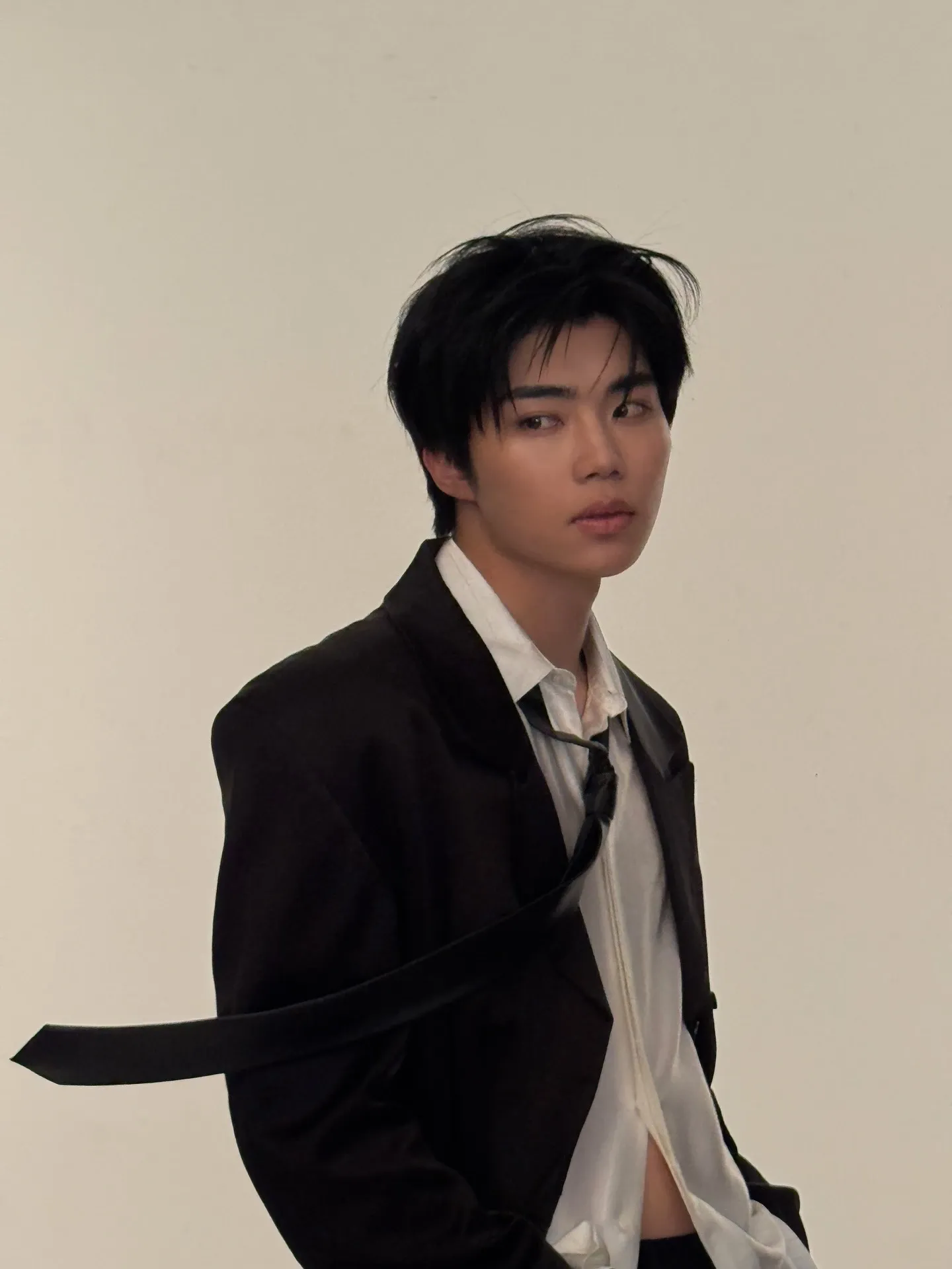 A moment captured by Park Gunwook (ZEROBASEONE)'s fan