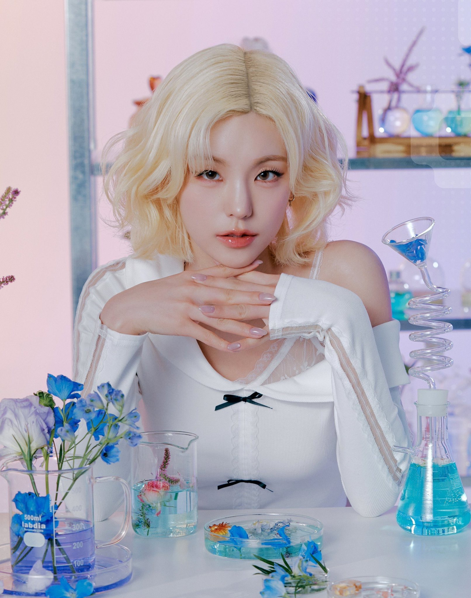 Behind-the-scenes cut of Yeji (ITZY)