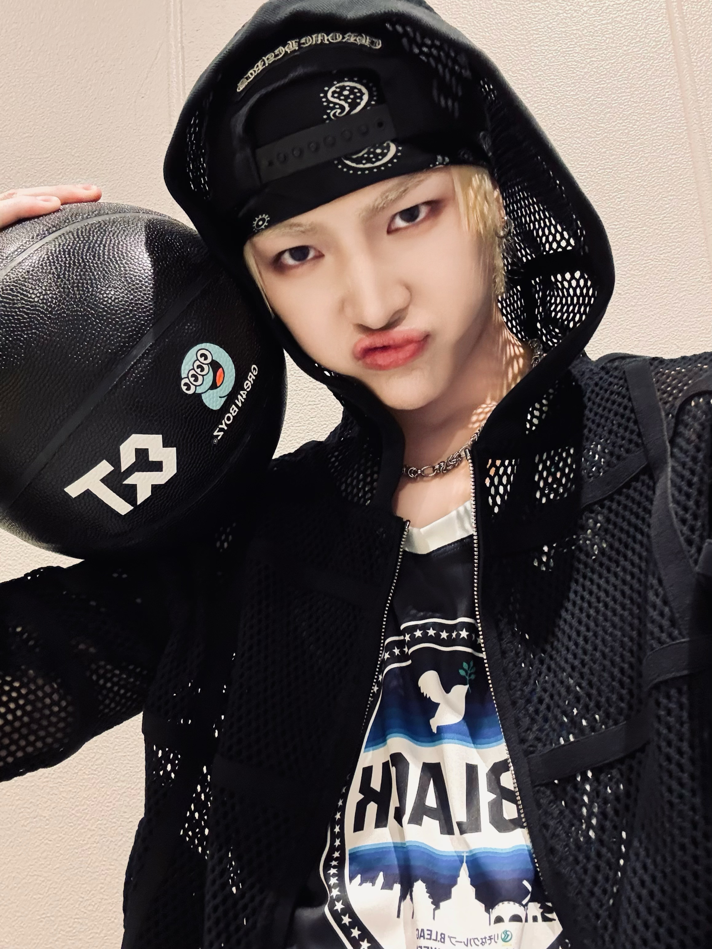 Latest photo of Nicholas (&TEAM)