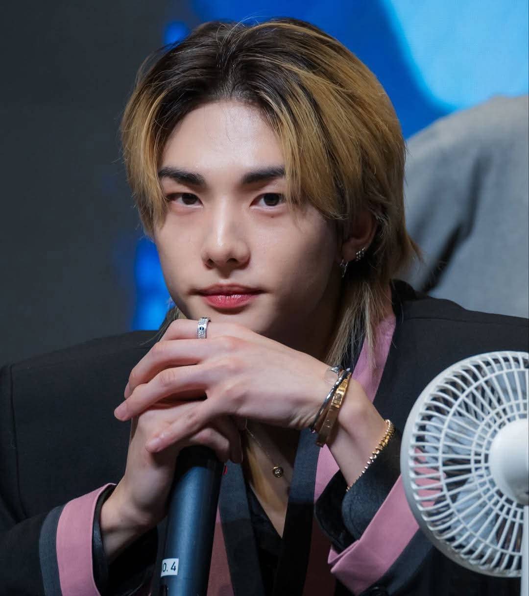 Latest photo of Hyunjin (Stray Kids)