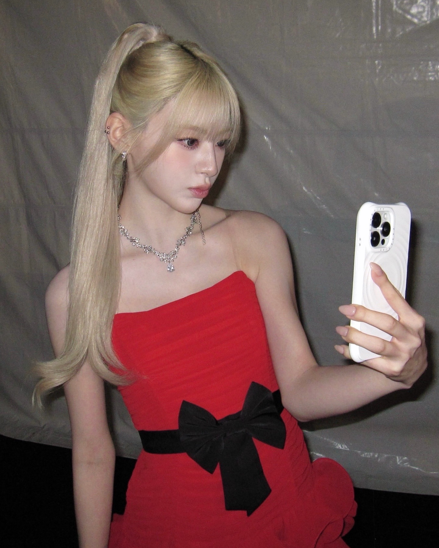 Recent activity shot of Seeun (STAYC)