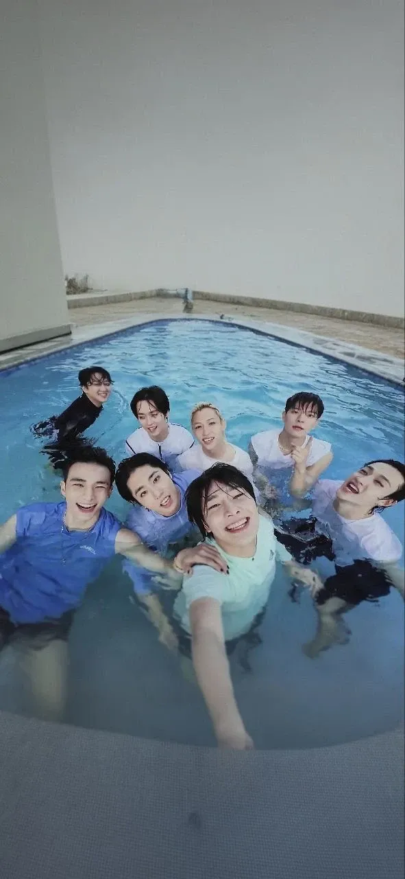 A heartfelt wallpaper shared by Board's fans