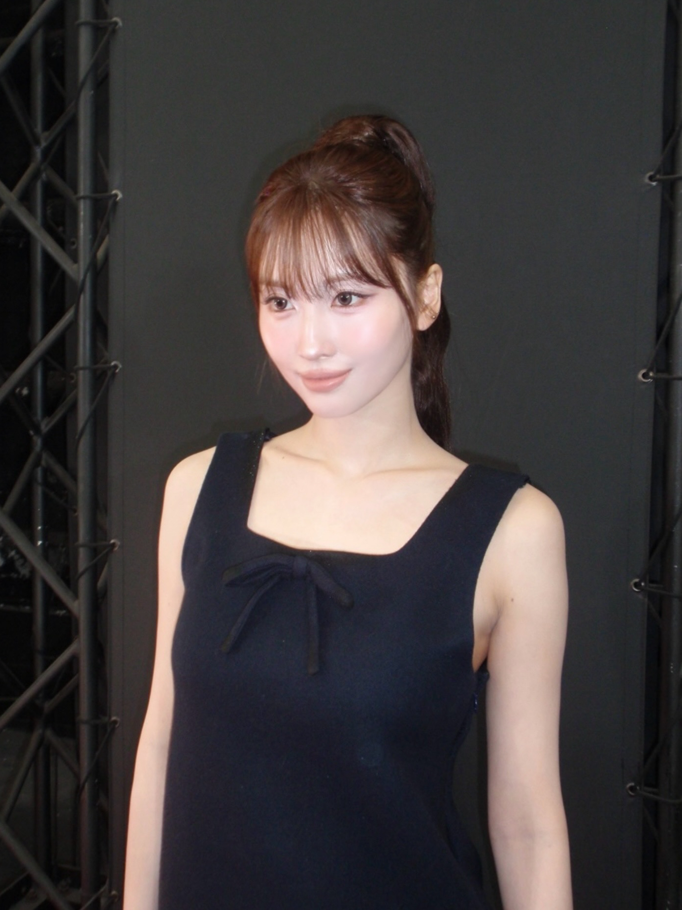 Momo (TWICE)的最新照片