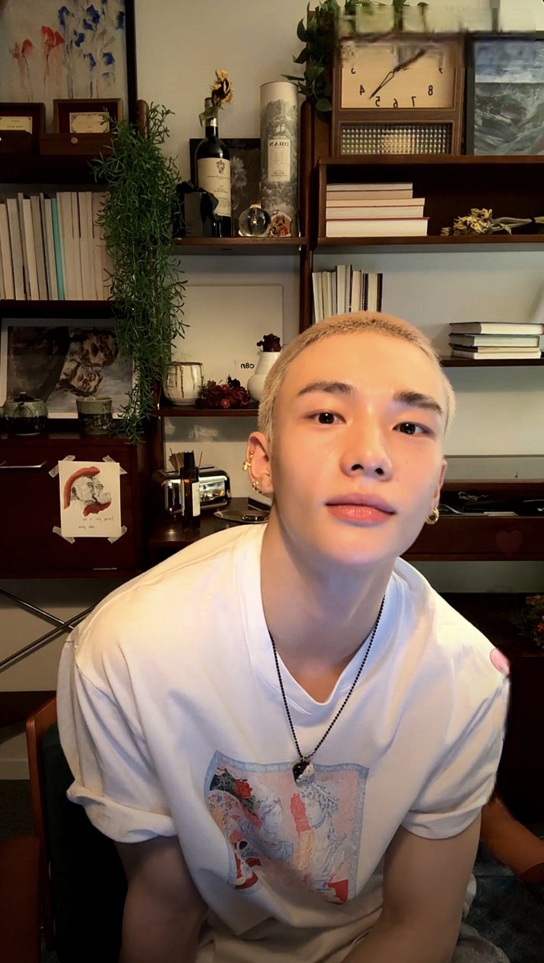 Fan-made special wallpaper for Hyunjin (Stray Kids)