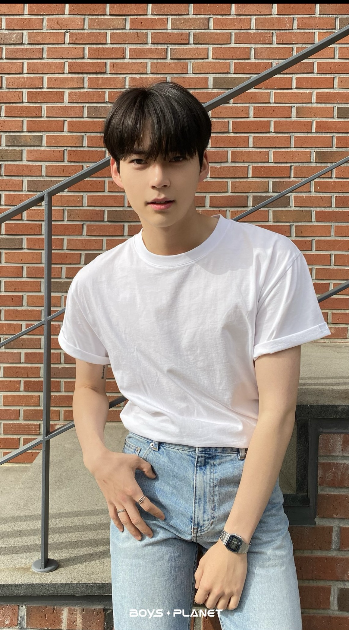 The most beloved wallpaper among Sung Hanbin (ZEROBASEONE)'s fans