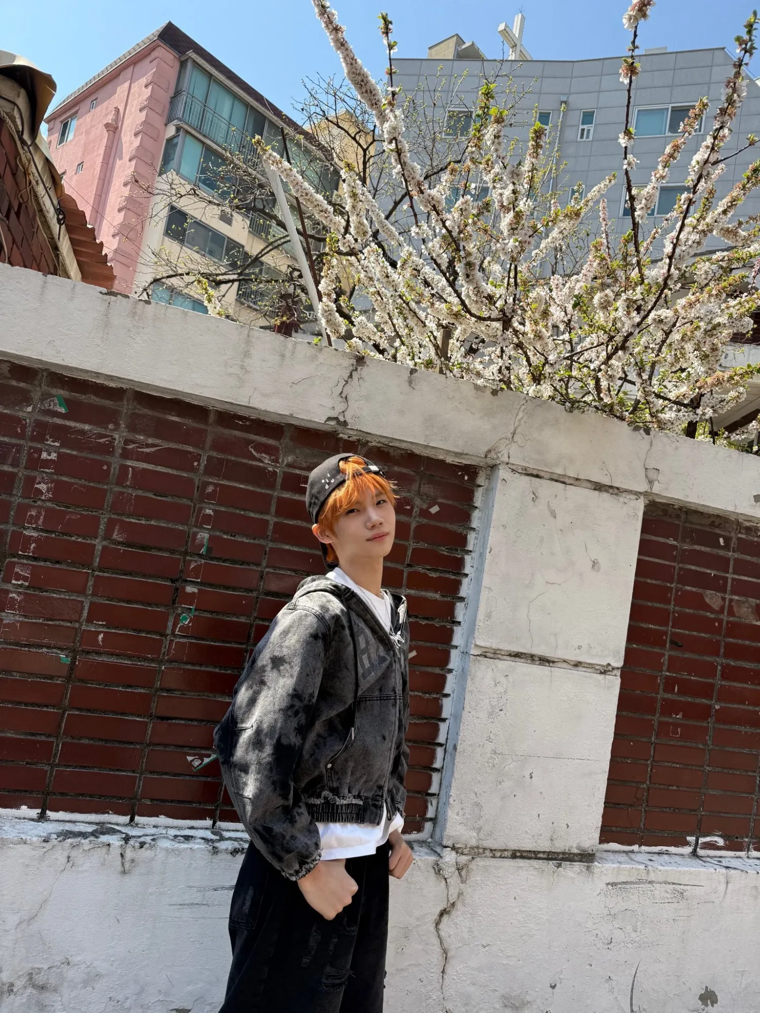 Recent activity shot of Sakurada Kenshin (CLOSE YOUR EYES)