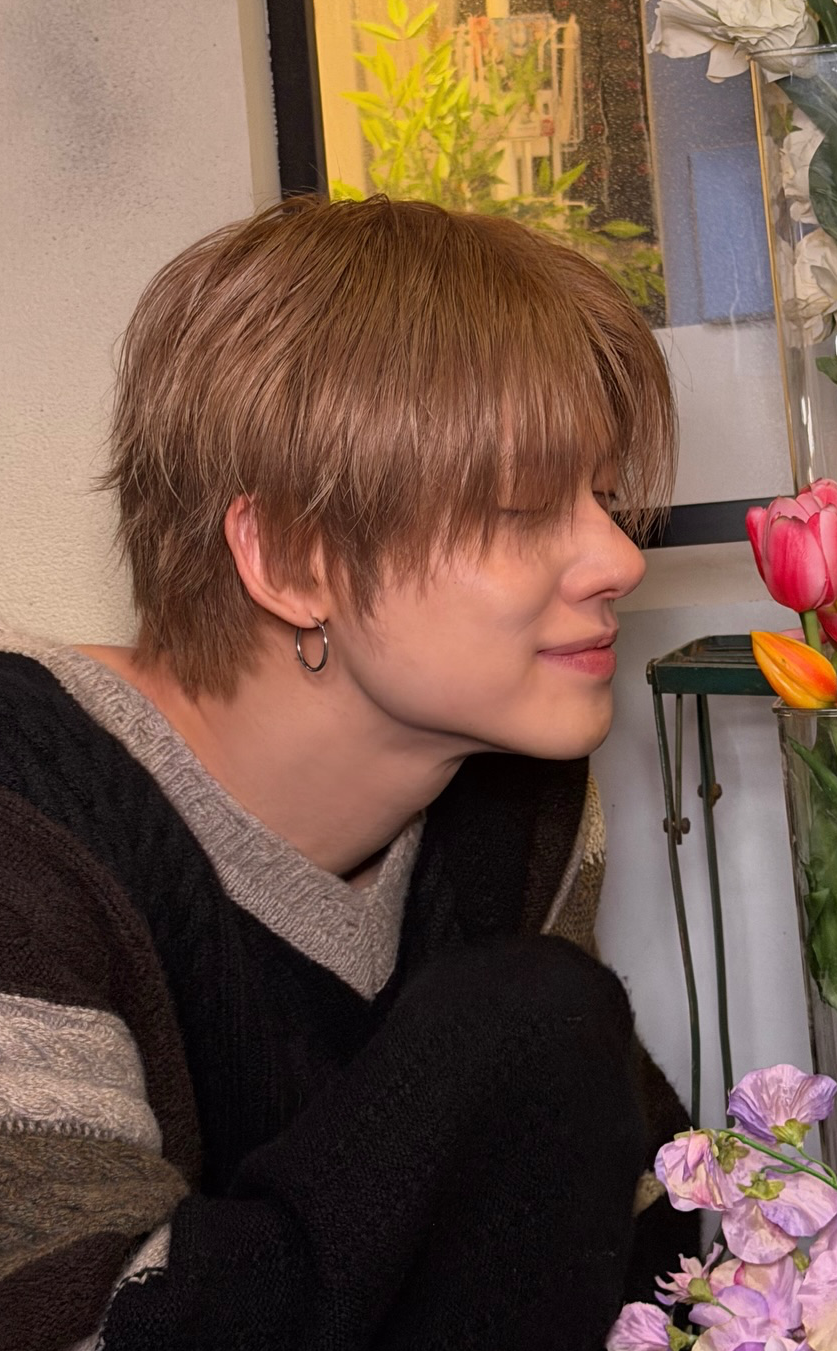 Foto terbaru Yeonjun (TOMORROW X TOGETHER)