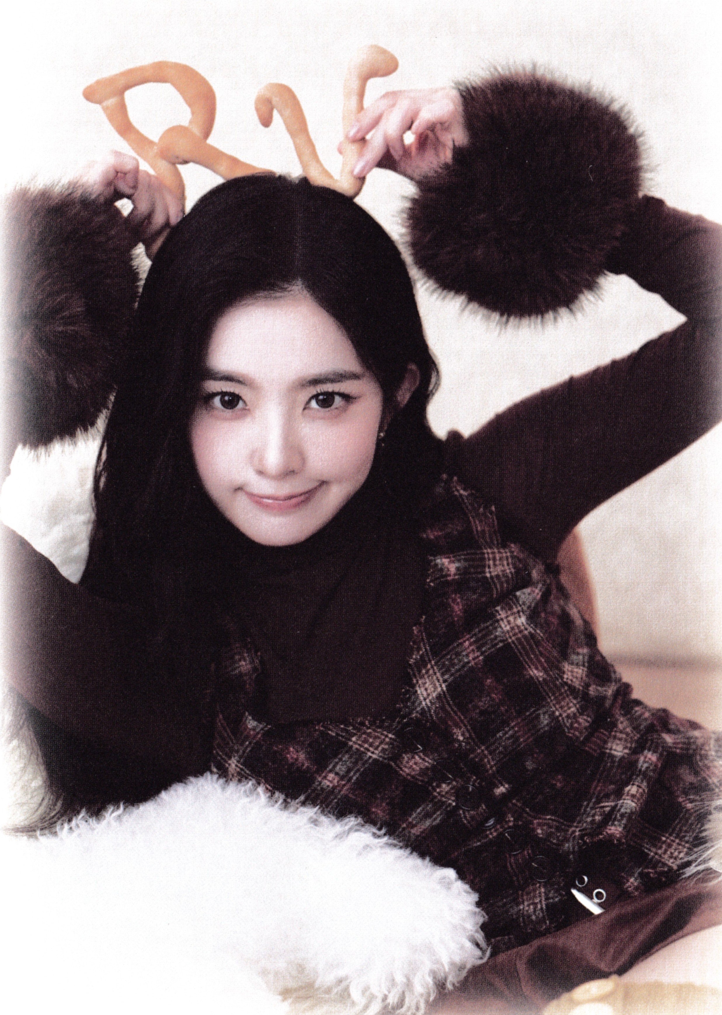 Recent activity shot of Irene (Red Velvet)