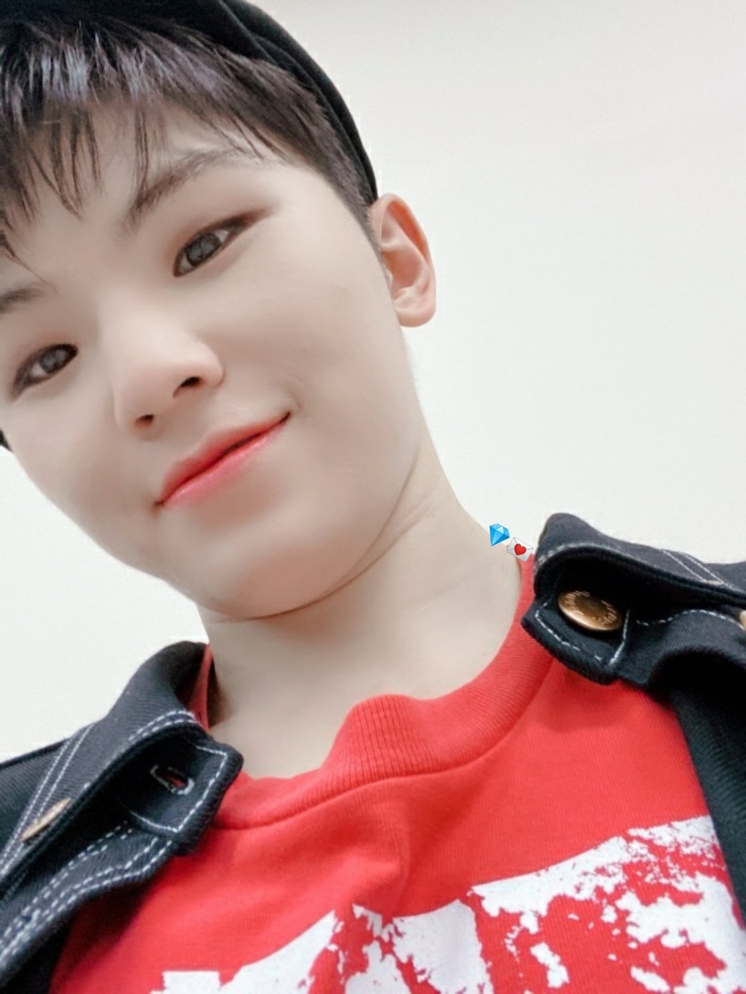 Latest photo of Woozi (SEVENTEEN)