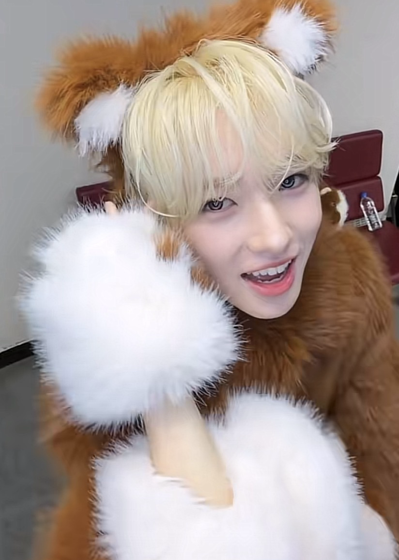 Behind-the-scenes cut of Sakuya (NCT WISH)